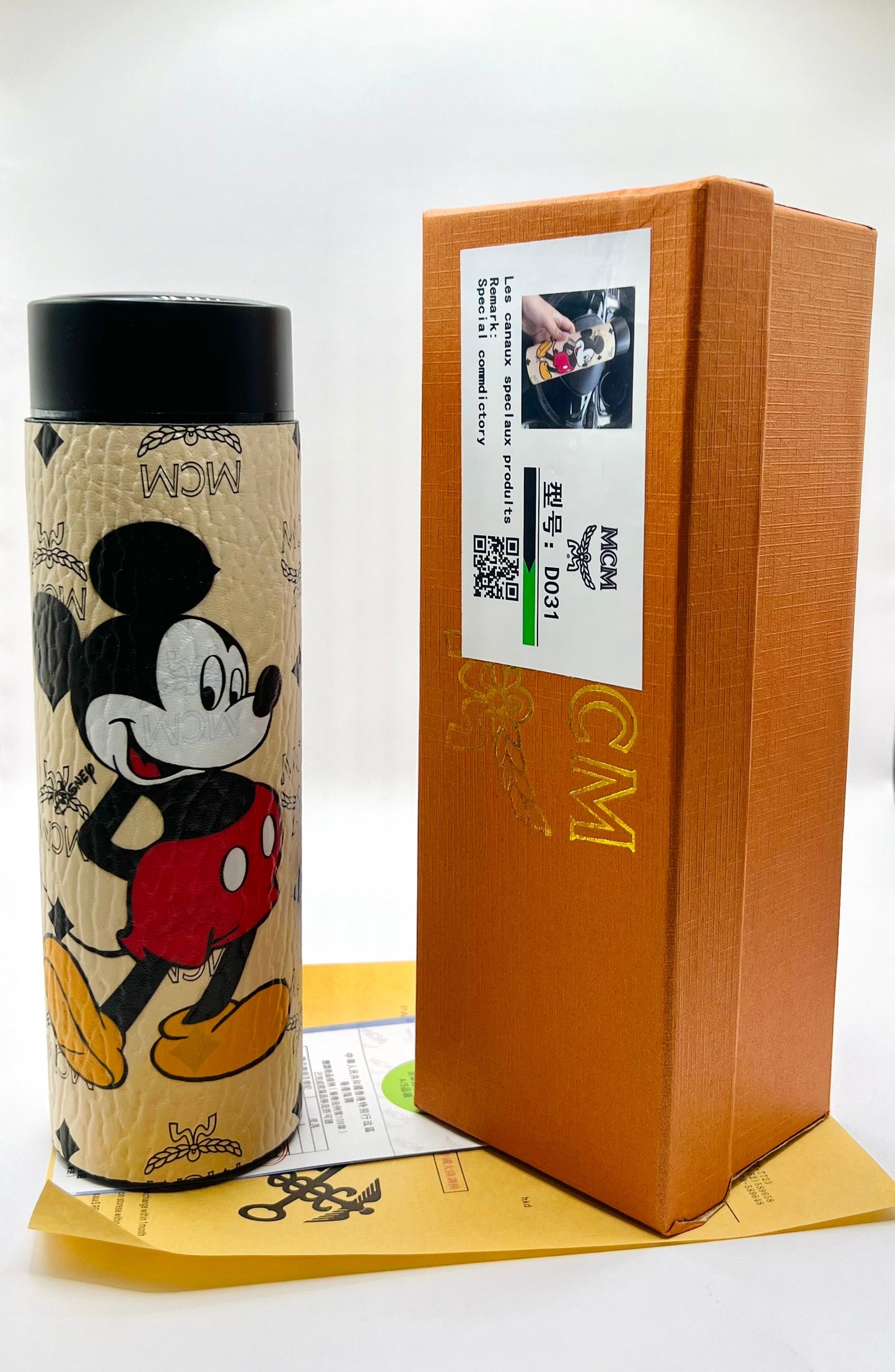 Termo Digital de Acero Inoxidable & Cuero Sintetico 500 ml (Incluye: caja, cubre polvo y certificado) (A3)