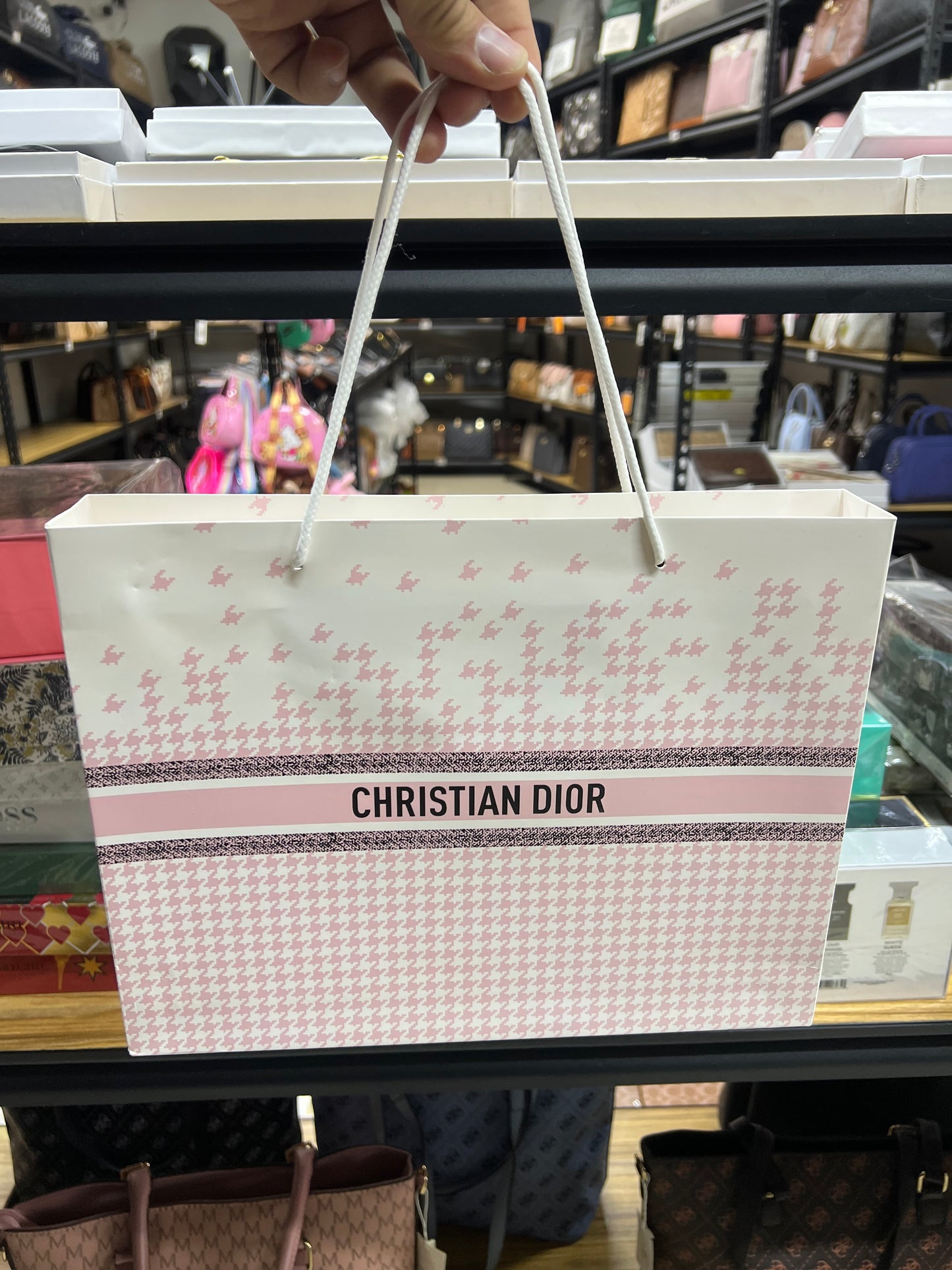 Set Christian Dior – 16 mini perfumes (10 ml c/u) + Shopping Bag