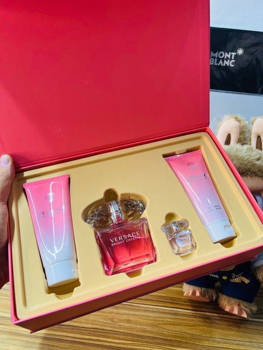 Set Versace Bright Crystal – 4 Perfumes (90 ml + mini 10 ml) + 2 Loción Corporal & Gel de Ducha 100 ml 🛁