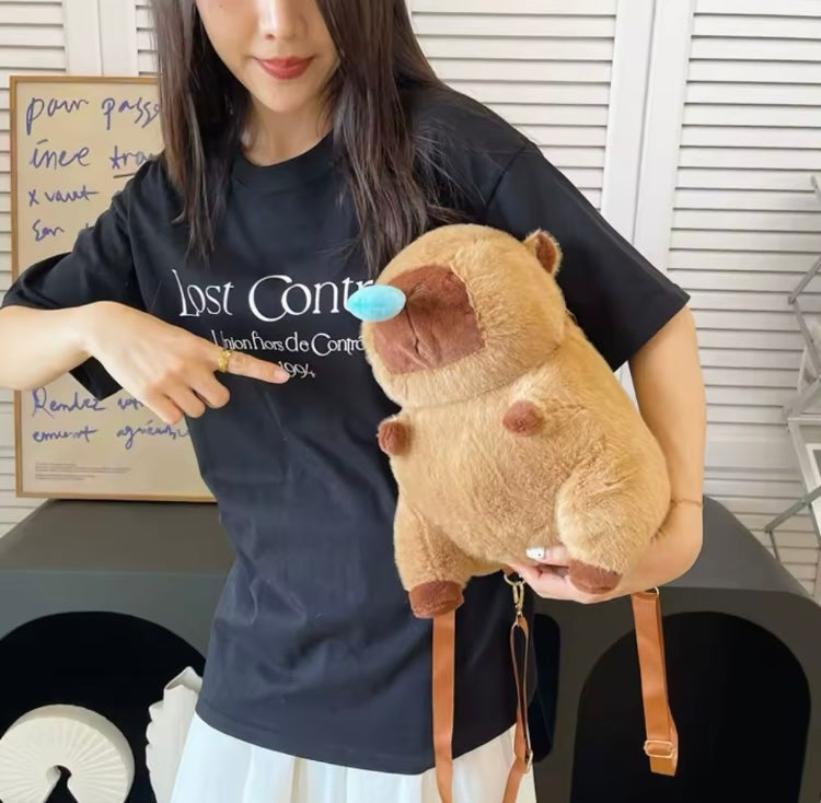 Mochila de peluche Capibara vibrador de cuerda grande de 30cm mod. 13500