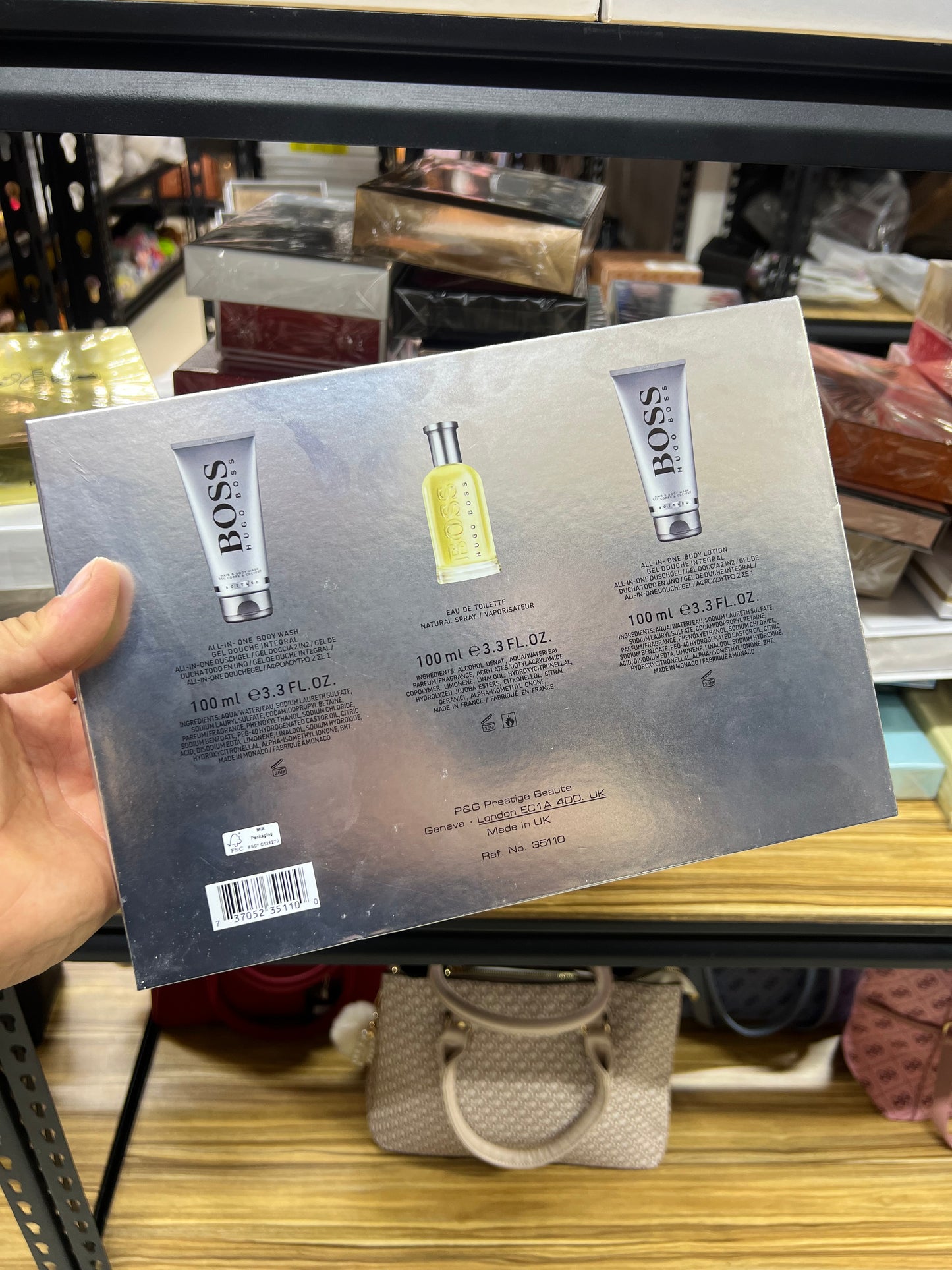 Set Hugo Boss para caballero: Eau de toilette 100 ml + Gel corporal todo en uno 100 ml + Loción corporal todo en uno 100 ml