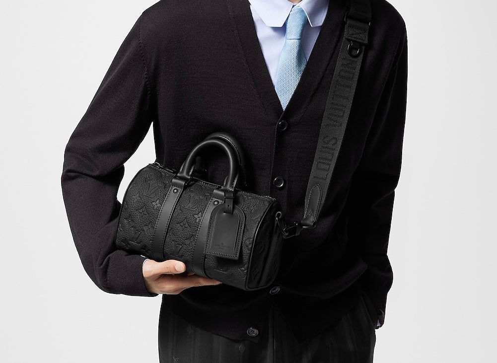 Bolsa L/V para dama 19 incluye caja 📦 foto de referencia