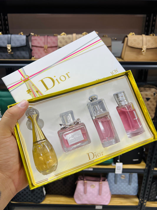 Set Dior 4 x 30 ml | J’adore – Miss Dior – Dior Addict – Joy
