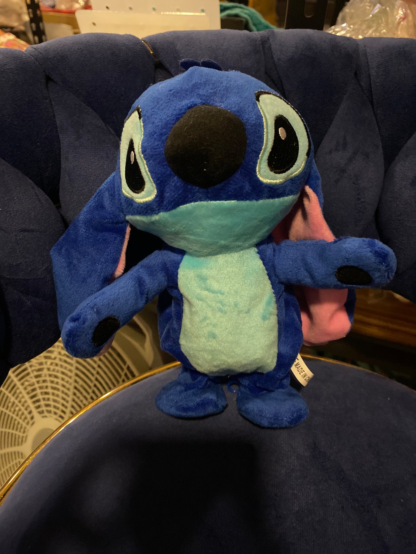 Peluche Stitc-H Camina Musical Repite Voz(J3). M04181