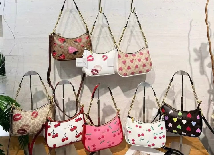 Bolsa Crossbody Coac:h 9024 foto de referencia