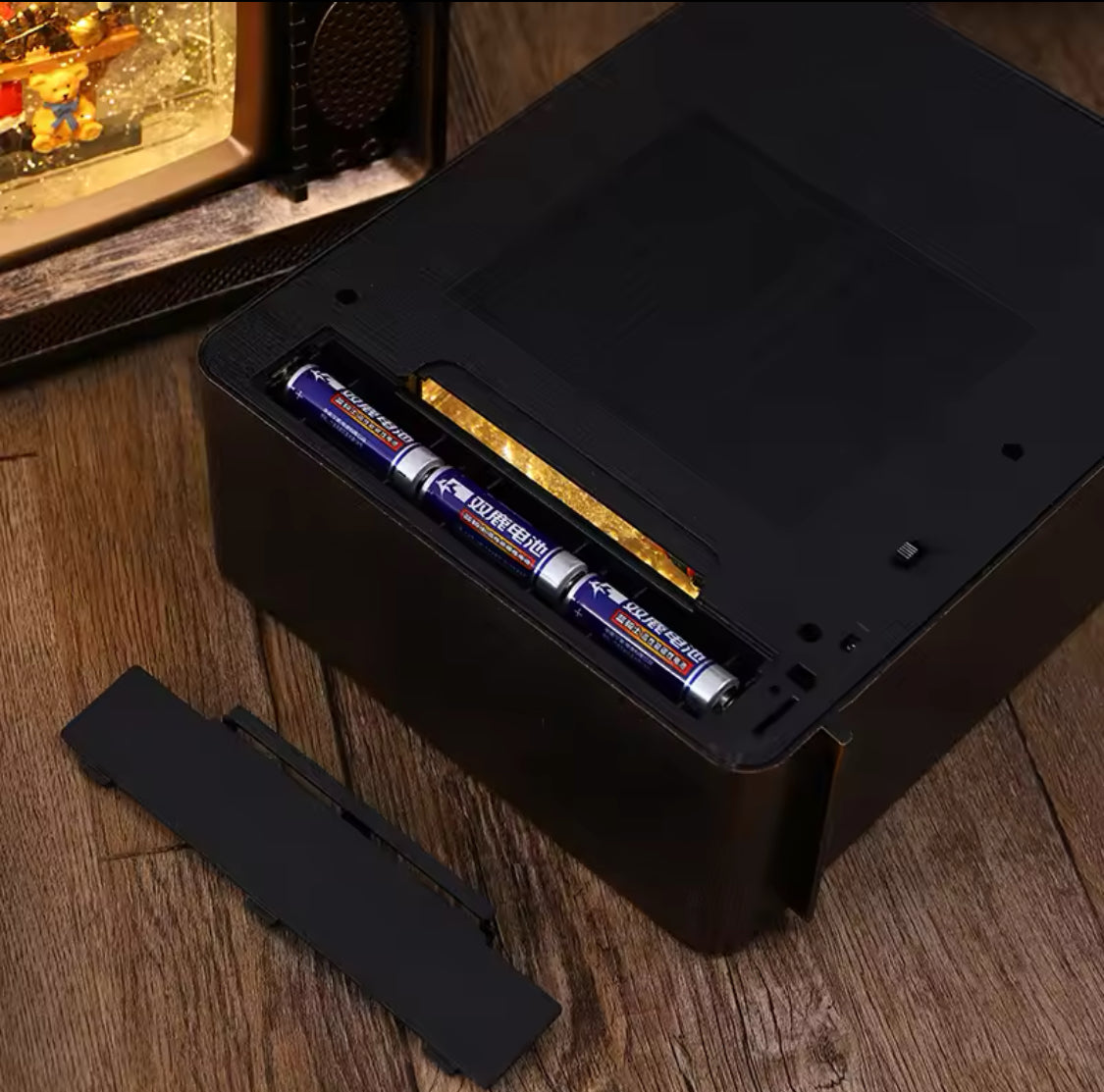 Televisión vintage  tamaño grande  Navideño con Luz, Música y Nieve con 10 Melodías navideñas 3091