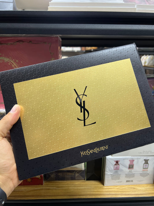 Set Yves Saint Laurent Black Opium – Perfume 90 ml + 2 Moisture Fluid 100 ml