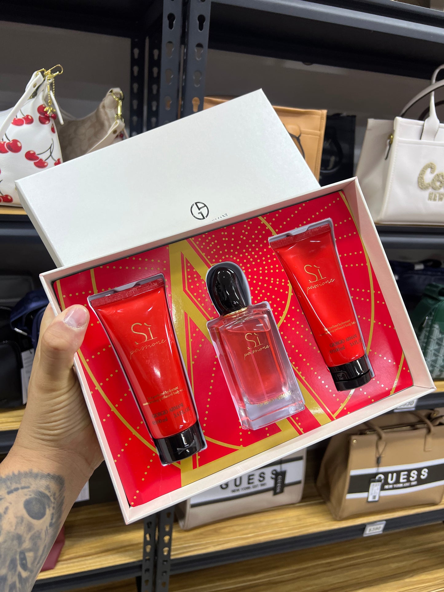 Giorgio Armani Si Passione 1 Perfume 100ml +Body Lotion +Body Wash 100ml