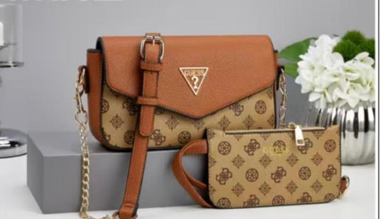 Bolsa Crossbody duo GUES:S incluye  Pochette  771-W-812
